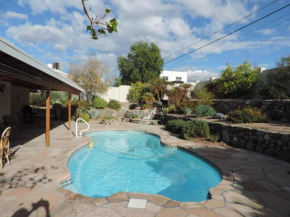 Pristine, Private Pool home